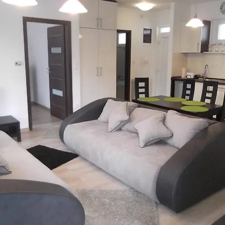 Bezs Apartman * 扎马迪